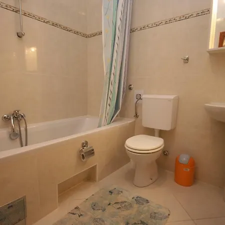 With A Parking Space Stranici, - 7105 Apartment *