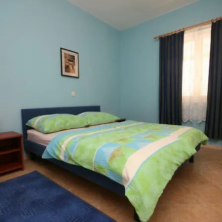 Apartment With A Parking Space Stranici, - 7105