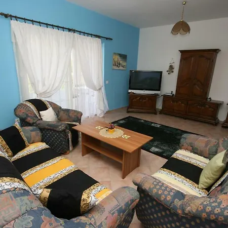 With A Parking Space Stranici, - 7105 Apartment *