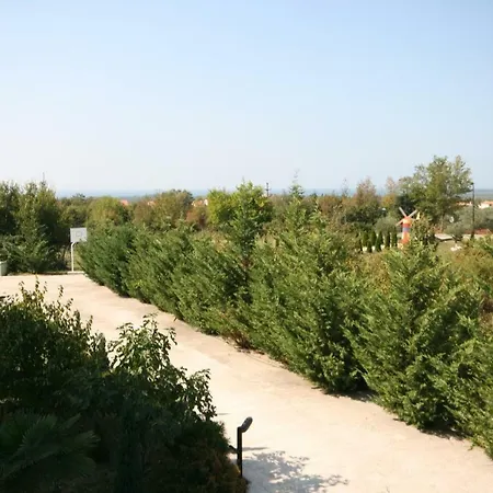 Apartment With A Parking Space Stranici, - 7105 *