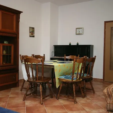 With A Parking Space Stranici, - 7105 Apartment